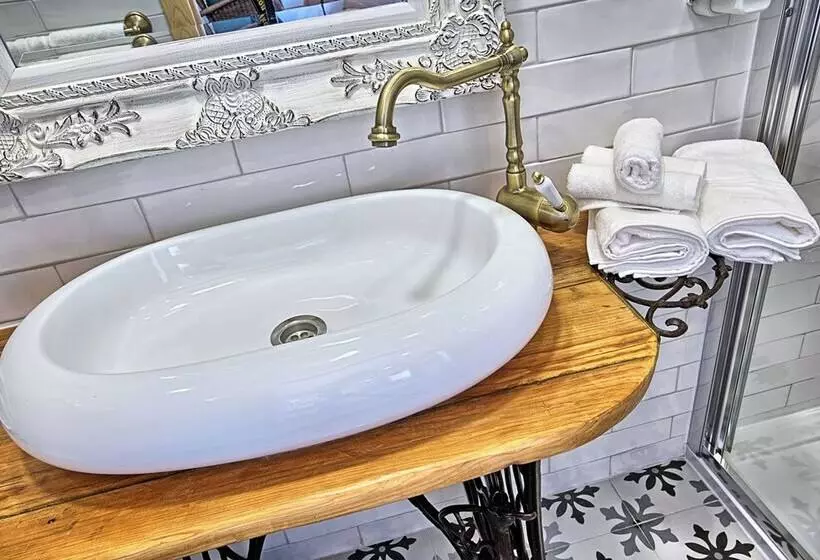 Aamiaismajoitus (B&B) Ninho Saloio