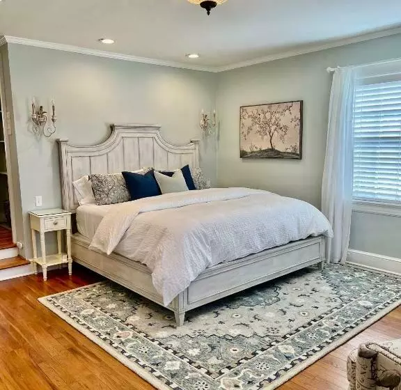 Aamiaismajoitus (B&B) The Holly And Ivy Inn