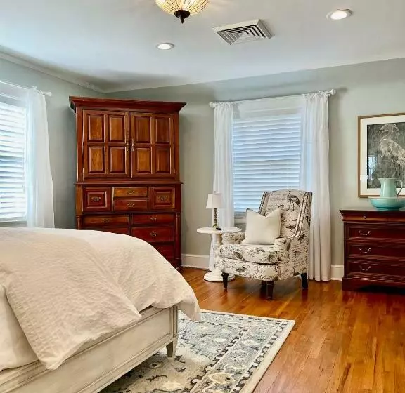 Aamiaismajoitus (B&B) The Holly And Ivy Inn