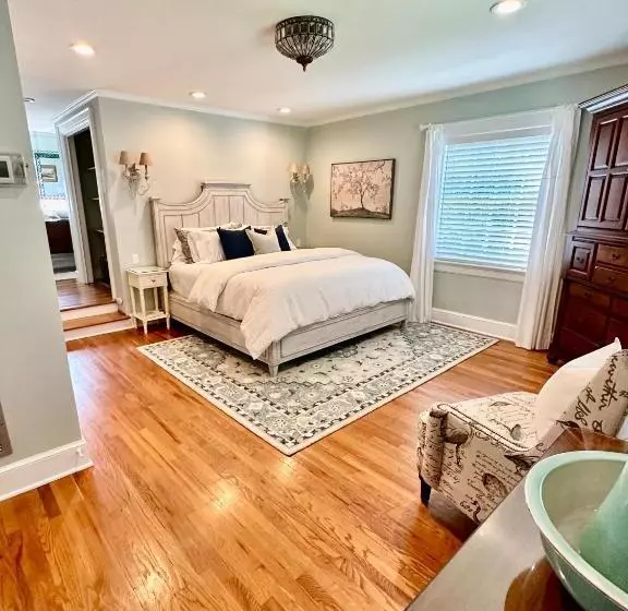 Aamiaismajoitus (B&B) The Holly And Ivy Inn