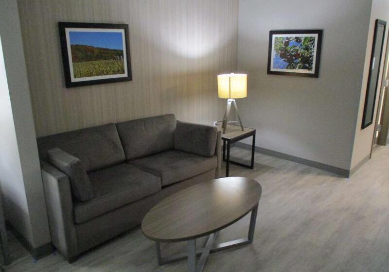 酒店 Best Western Plus Lacrescent Lacrosse