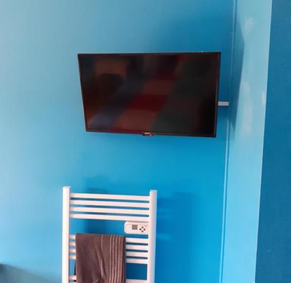 Hotel Les Remparts   Chez Dan Et Francois