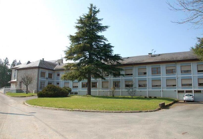 Hotel Les Remparts   Chez Dan Et Francois