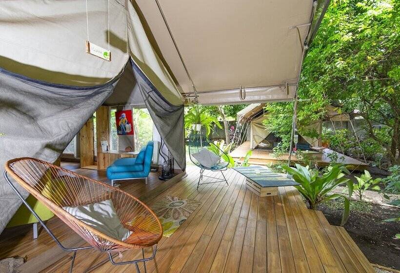 Отель Libelula Lounge & Lodgings