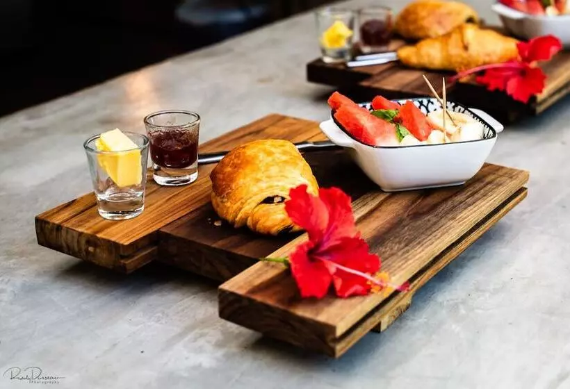 Hotelli Libelula Lounge & Lodgings