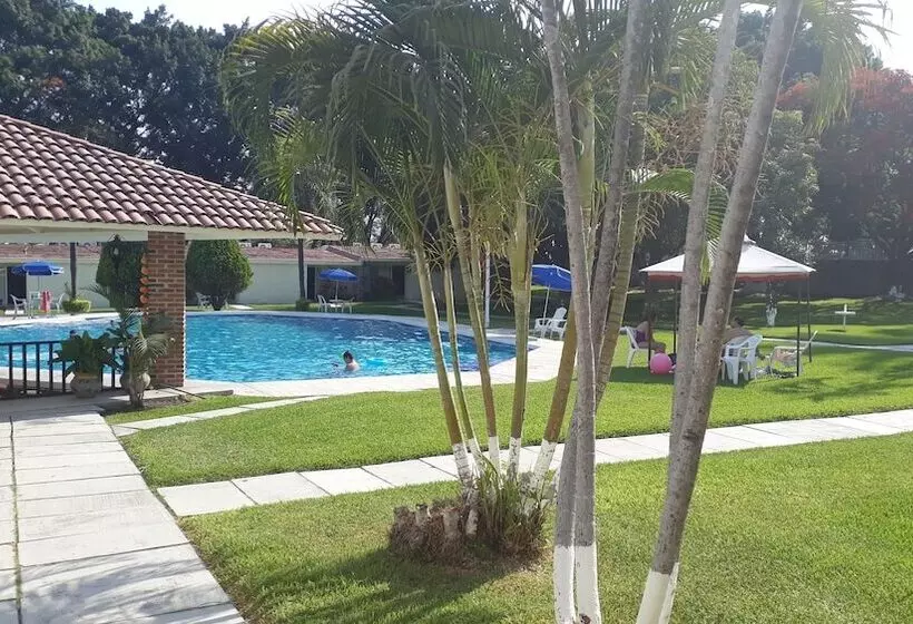 ホテル Teques Palace