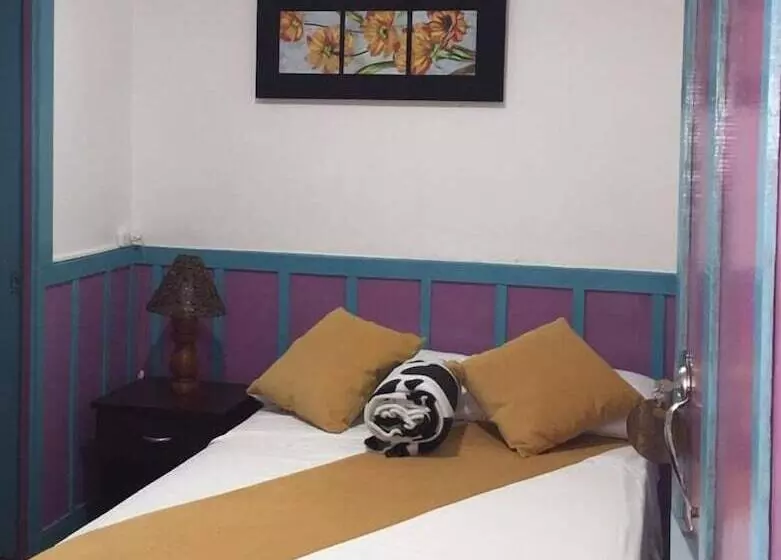 ペンション Hostal Don Julio