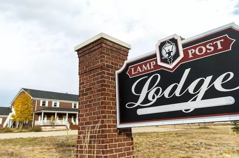 Retkeilymaja Lamp Post Lodge