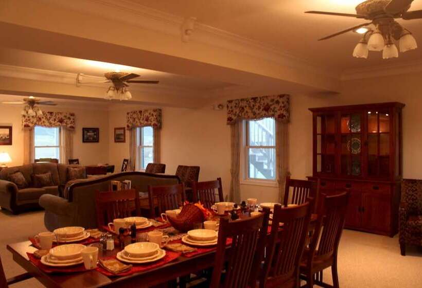 فندق صغير Lamp Post Lodge