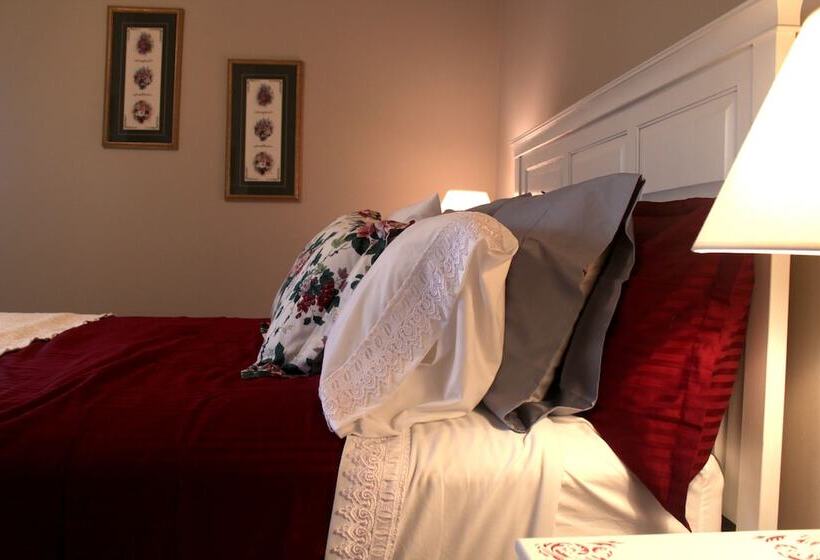 فندق صغير Lamp Post Lodge