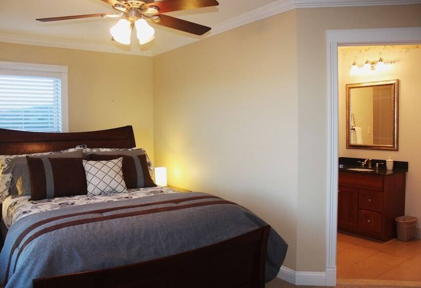 فندق صغير Lamp Post Lodge