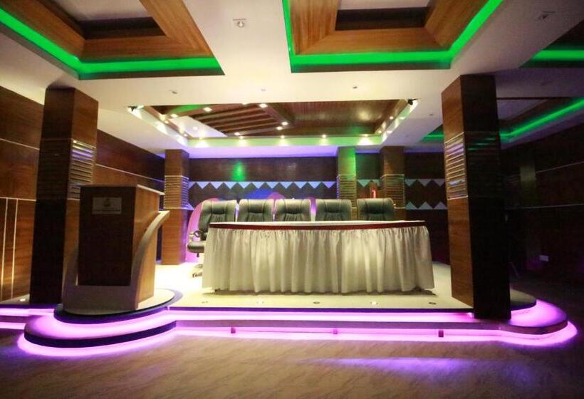 هاستل Little Rangpur Inn