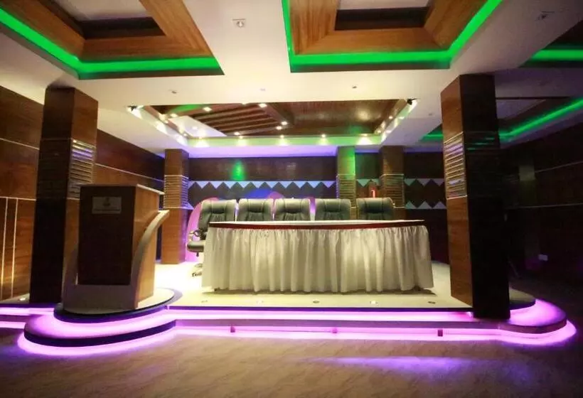 ユースホステル Little Rangpur Inn