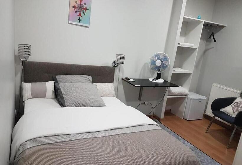 住宿加早餐  Hameau Des Essarts