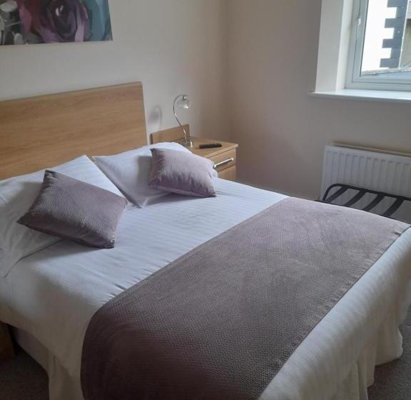 민박 The Armada Bar And Restaurant