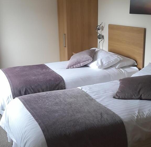 민박 The Armada Bar And Restaurant