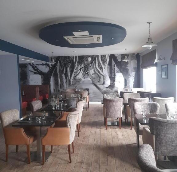 민박 The Armada Bar And Restaurant