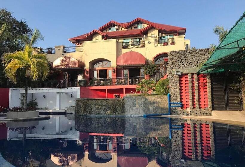 Hotel Ang Tahanan Ni Aling Meding