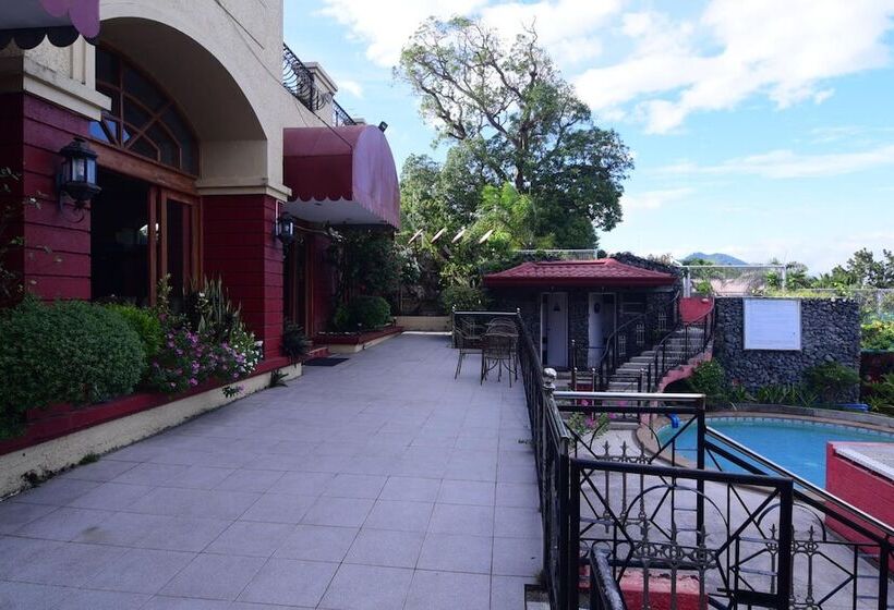 Hotel Ang Tahanan Ni Aling Meding