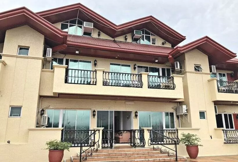 ホテル Ang Tahanan Ni Aling Meding