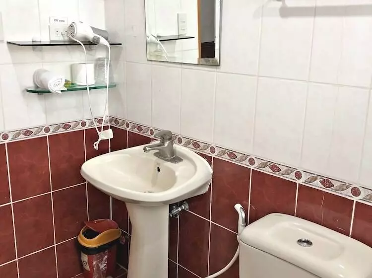 ホテル Ang Tahanan Ni Aling Meding