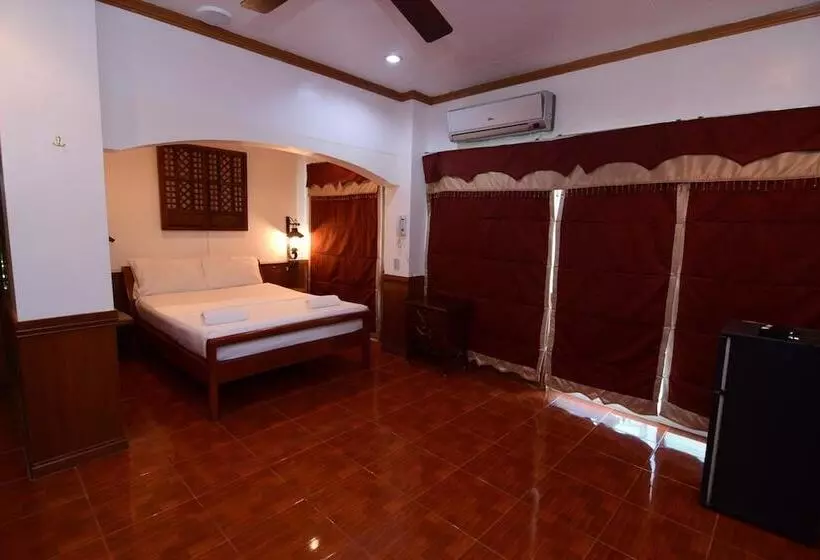 ホテル Ang Tahanan Ni Aling Meding