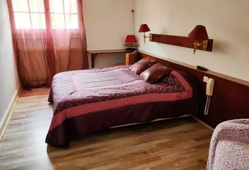 Hotelli Auberge Du Val D’ouche