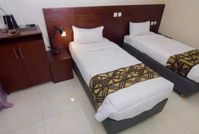 هتل Hôtel La Rose Blanche Korhogo