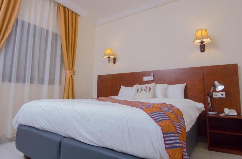 هتل Hôtel La Rose Blanche Korhogo