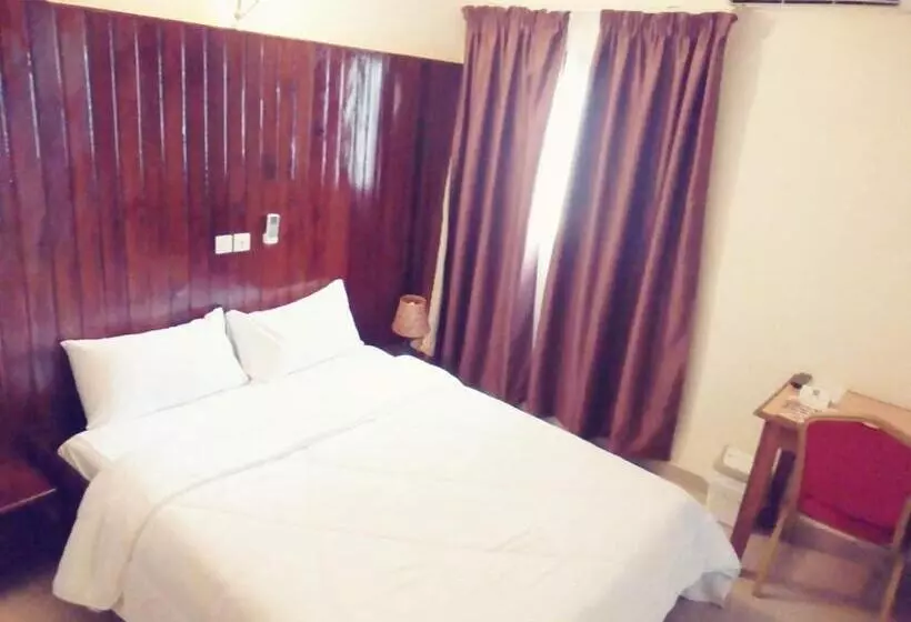هتل Hôtel La Rose Blanche Korhogo
