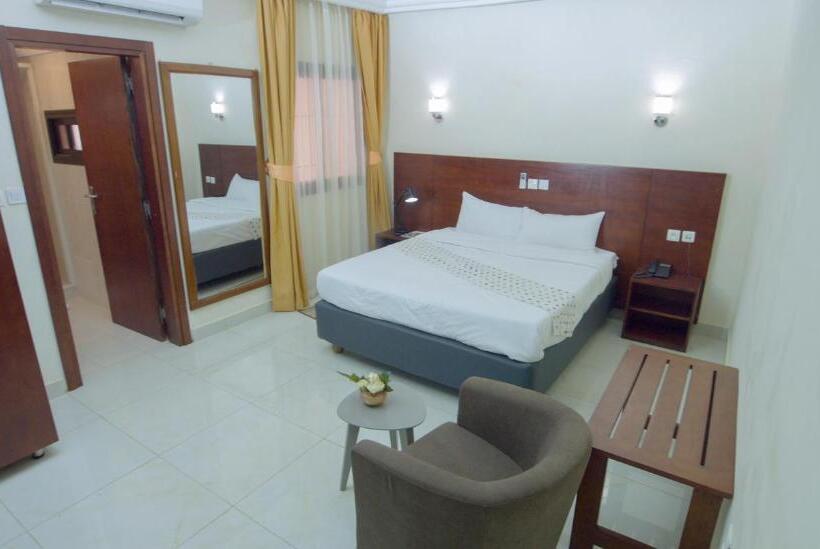 هتل Hôtel La Rose Blanche Korhogo