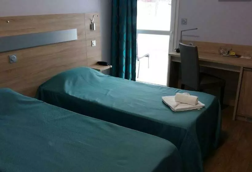 Hotelli Les Balcons Du Velay