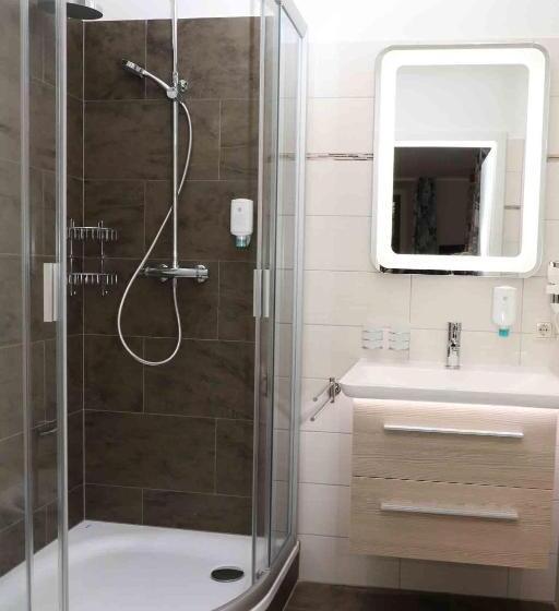 فندق Schlossgasthaus Lichtenwalde