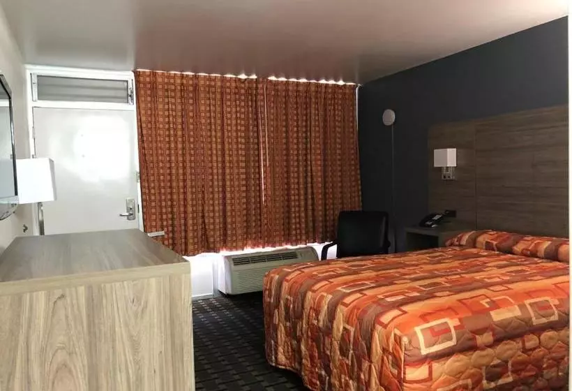 Motelli Mid Continent Inn