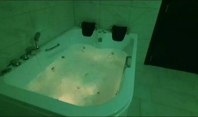 ペンション Deltix Apartments