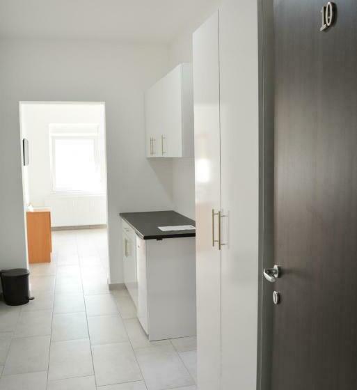 پانسیون Deltix Apartments