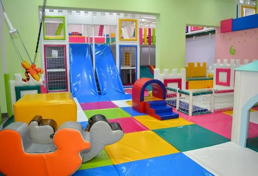 ペンション Deltix Apartments