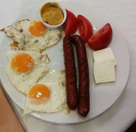 ペンション Deltix Apartments