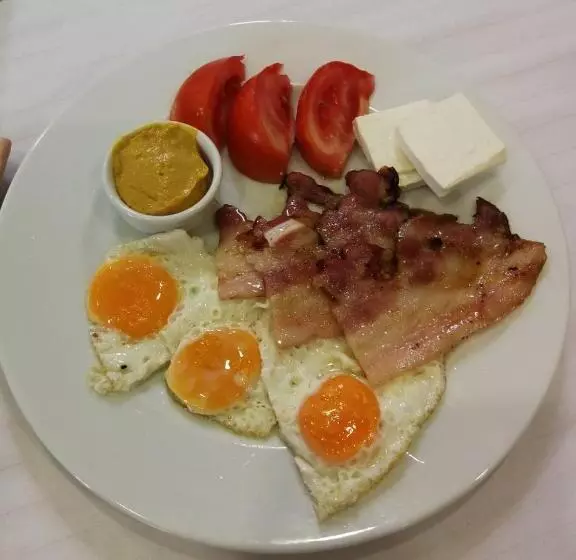 ペンション Deltix Apartments