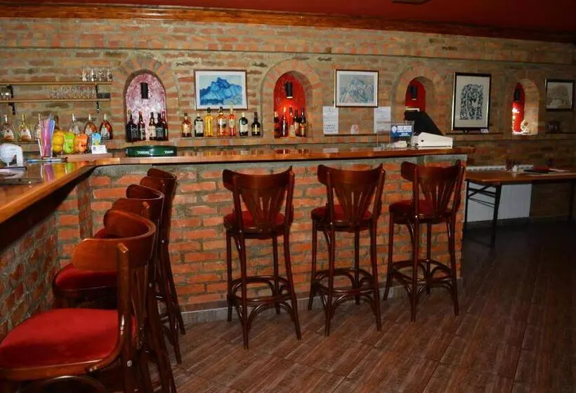 ペンション Deltix Apartments