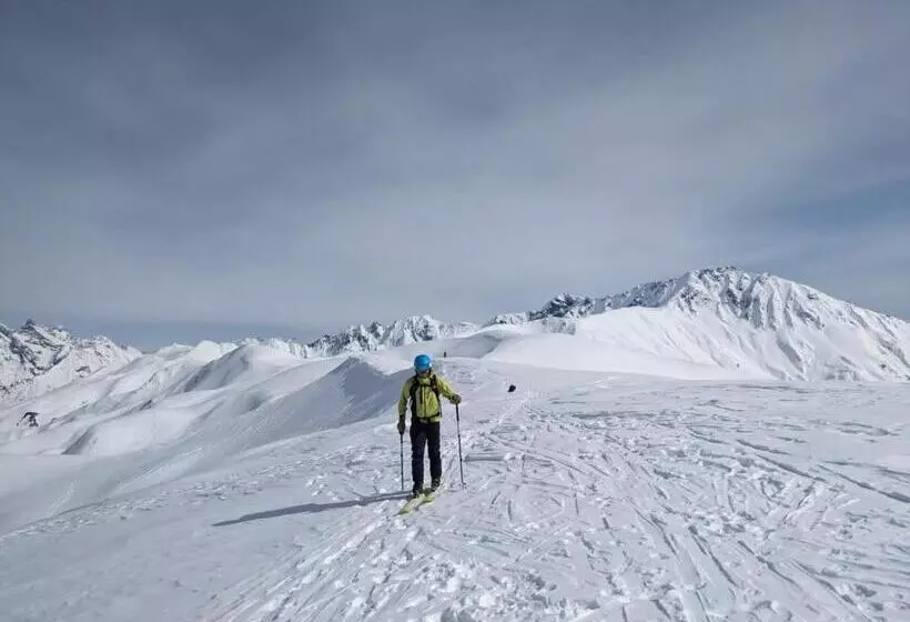 پانسیون Mshvidoba