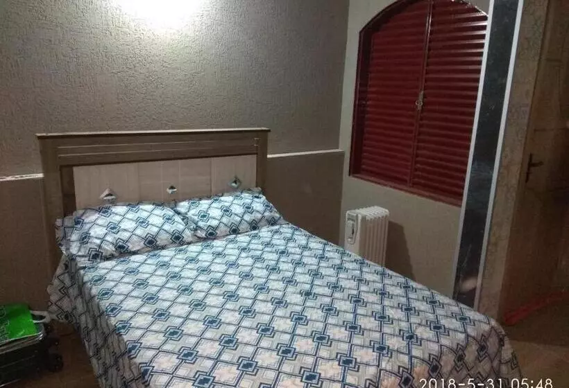 ペンション Pousada Chalé Morada