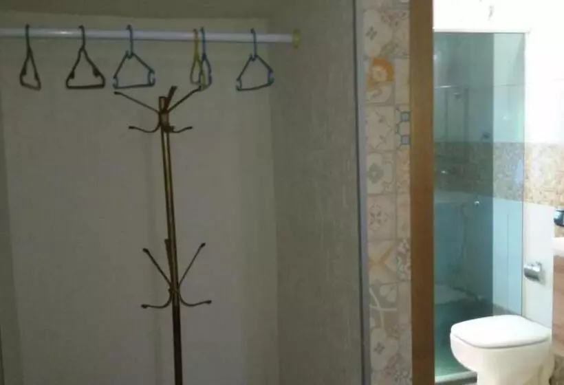 ペンション Pousada Chalé Morada