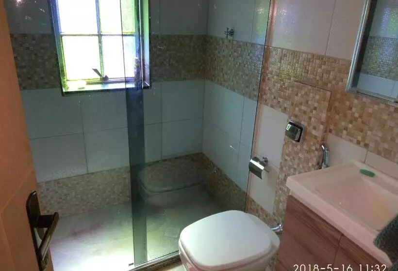 ペンション Pousada Chalé Morada