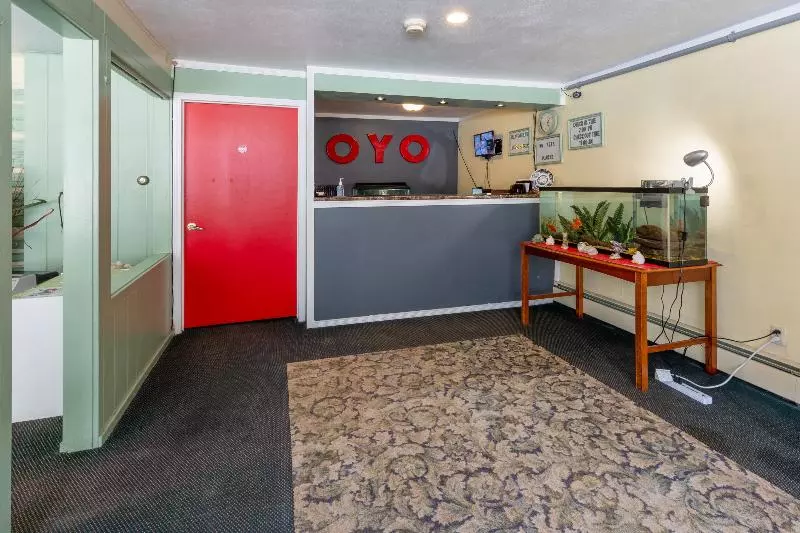 Retkeilymaja Oyo Hotel Buena Vista Delhi