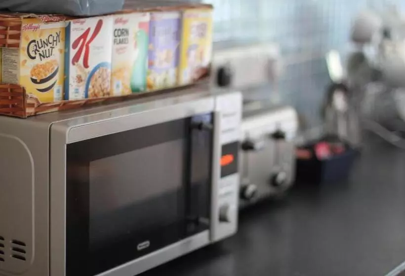 ユースホステル The Station