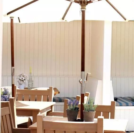 ユースホステル The Station