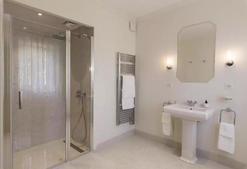 Aamiaismajoitus (B&B) Chambres D Hotes De Chateau Renon