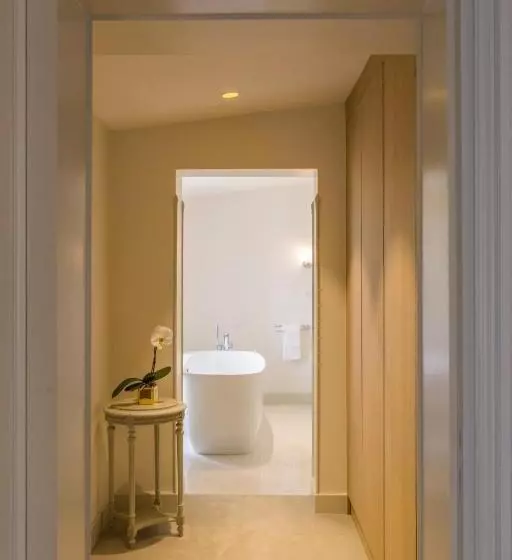 Aamiaismajoitus (B&B) Chambres D Hotes De Chateau Renon