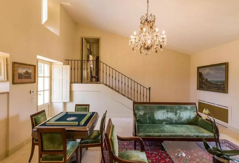 Aamiaismajoitus (B&B) Chambres D Hotes De Chateau Renon